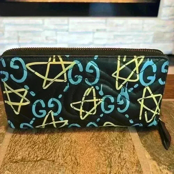 Gucci Calfskin Matelasse GucciGhost GG Marmont Zip Around Wallet EUC - Picture 2 of 13